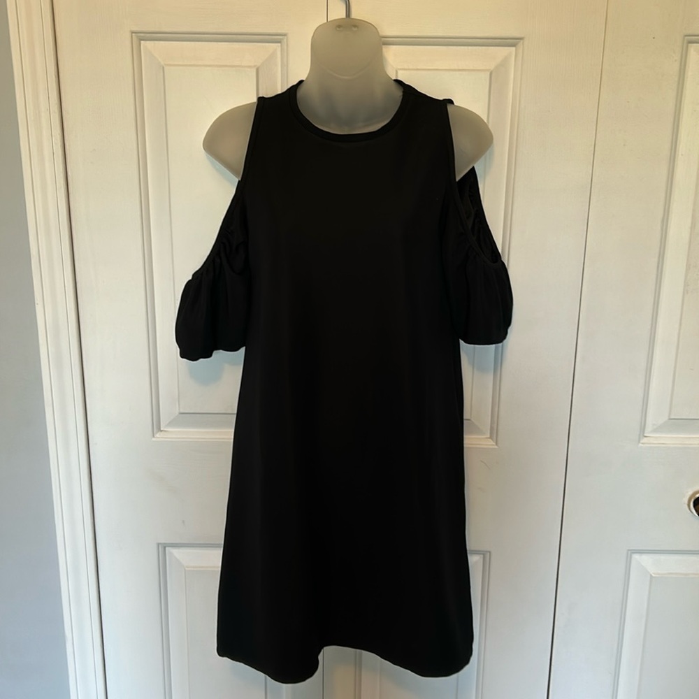 Zara Trafaluc sz Small Black Cold Shoulder Knit Dress GUC B928